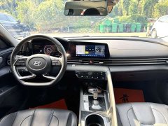 Hyundai Elantra 1.5L CVT Luxury - ფოტო 6