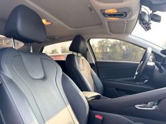 Hyundai Elantra 1.5L CVT Luxury - ფოტო 7