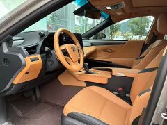 Lexus ES 300h Premium Edition - ფოტო 7