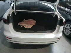Geely Emgrand 4th Generation 1.5L CVT Luxury - ფოტო 18