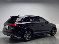 Audi Q7 55 TFSI quattro S line Sport - фото 18