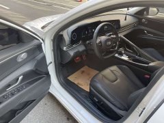 Hyundai Elantra 1.5L CVT Luxury - ფოტო 4