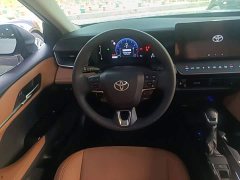 Toyota Camry 2.0GVP Luxury Edition - photo 10