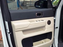 Li Auto MEGA Ultra Smart Refresh Edition - ფოტო 13