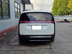 Li Auto MEGA Ultra Smart Refresh Edition - ფოტო 6