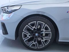 BMW 5 Series 530Li Luxury M Sport Package - photo 7