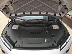NIO ET5 75kWh - фото 19