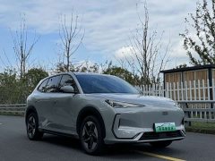Geely Galaxy E5 440km Explorer Edition - ფოტო 2