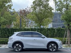 Geely Galaxy E5 440km Explorer Edition - ფოტო 3
