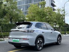 Geely Galaxy E5 440km Explorer Edition - ფოტო 7