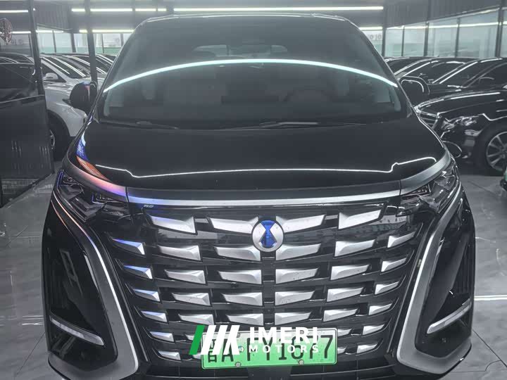 Denza D9 DM-i 980 Four-Wheel Drive Premium - автомобиль из Китая