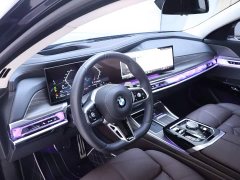 BMW 7 Series 740Li Premier M Sport Package - фото 11