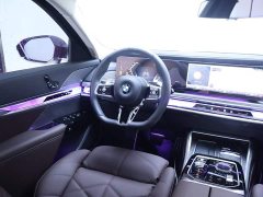 BMW 7 Series 740Li Premier M Sport Package - фото 14