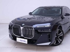BMW 7 Series 740Li Premier M Sport Package - фото 3