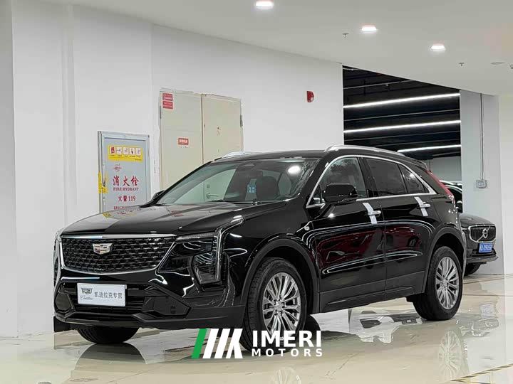 Cadillac XT4 28T FWD Luxury