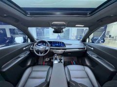 Cadillac XT4 28T FWD Luxury - фото 6
