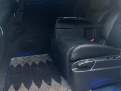 Honda Odyssey 2.0L e:HEV Luxury - ფოტო 4