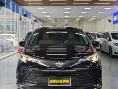 Toyota Sienna 2.5L Hybrid Comfort Edition - photo 2