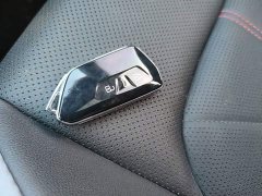 Volkswagen Lingdu L 280TSI DSG Dazzling Red Edition - ფოტო 8