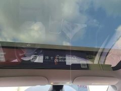 Tesla Model Y Rear-Wheel Drive - ფოტო 17