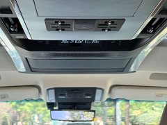Lexus LM 350h Seven-Seater Elegant Edition - ფოტო 19