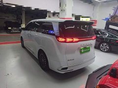 Denza D9 DM-i 980 AWD Luxury - photo 4