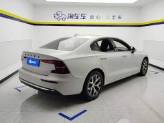 Volvo S60 B4 Smart Luxury Edition - фото 3