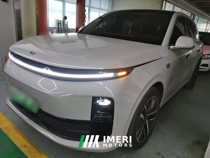 Li Auto L6 Pro - ავტომობილი ჩინეთიდან