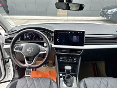 Volkswagen Tiguan L 330TSI Automatic FWD R-Line Comfort Edition - photo 9