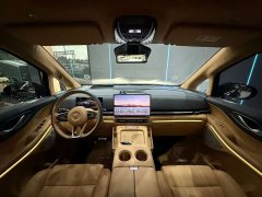 Voyah Avatr Dream Car PHEV AWD Flagship Qiankun Edition - photo 9