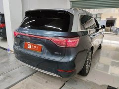 AITO M9 Extended Range Ultra 42kWh 6-Seater - ფოტო 3