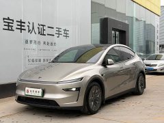 Tesla Model Y L Long Range All-Wheel Drive - ფოტო 1