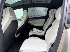 Tesla Model Y L Long Range All-Wheel Drive - ფოტო 5