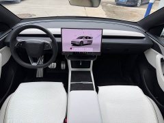 Tesla Model Y L Long Range All-Wheel Drive - ფოტო 6