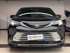Toyota Sienna 2.5L Hybrid Platinum Edition - photo 2
