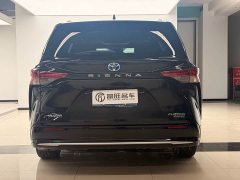Toyota Sienna 2.5L Hybrid Platinum Edition - photo 6