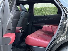 Lexus RX 500h AWD F SPORT Performance - ფოტო 17