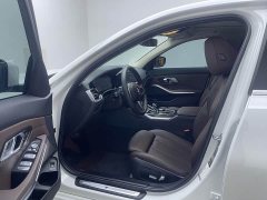 BMW 3 Series Facelift 325Li M Sport Package - ფოტო 13