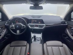 BMW 3 Series Facelift 325Li M Sport Package - ფოტო 17