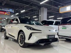 IM Motors Zhiji LS6 Max Standard Edition - фото 1