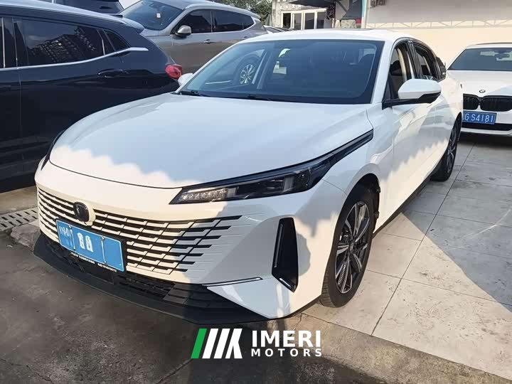 Changan Yida Blue Whale NE 1.5T GDI DCT Luxury