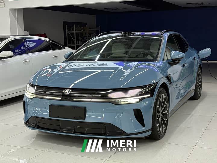 Zeekr 007 GT Four-Wheel Drive Intelligent Driving 75kWh