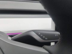 Tesla Model Y Rear-Wheel Drive - ფოტო 16