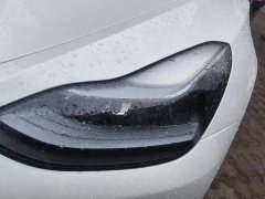 Tesla Model Y Rear-Wheel Drive - ფოტო 5
