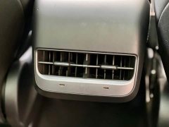 Tesla Model Y Standard Range RWD - photo 13
