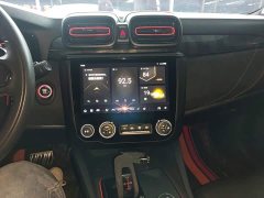 Lynk & Co 02 Hatchback 2.0T Diesel Pro - photo 12