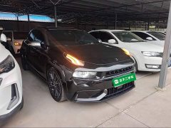 Lynk & Co 02 Hatchback 2.0T Diesel Pro - photo 3