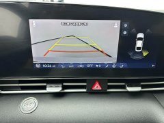 Hyundai Elantra 1.5L CVT Luxury - ფოტო 11