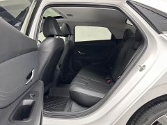 Hyundai Elantra 1.5L CVT Luxury - ფოტო 8