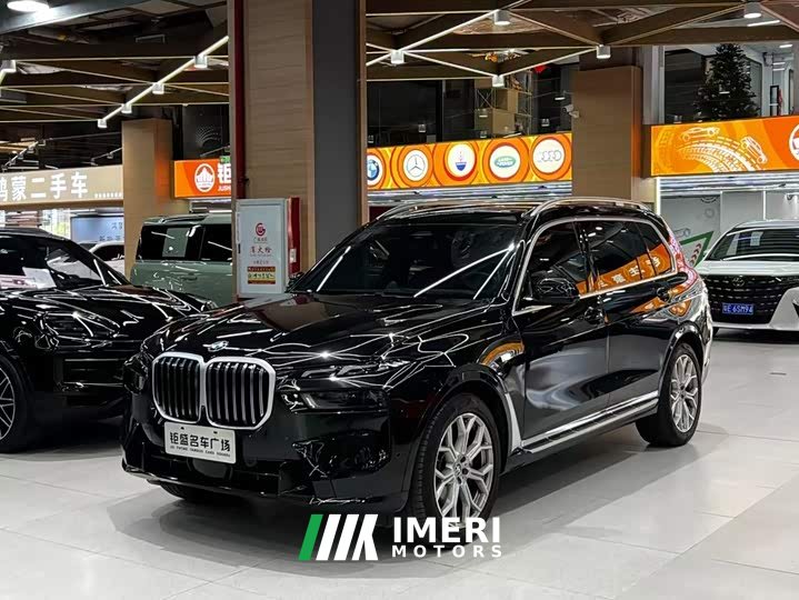 BMW X7 xDrive40i Luxury Premium Package - автомобиль из Китая